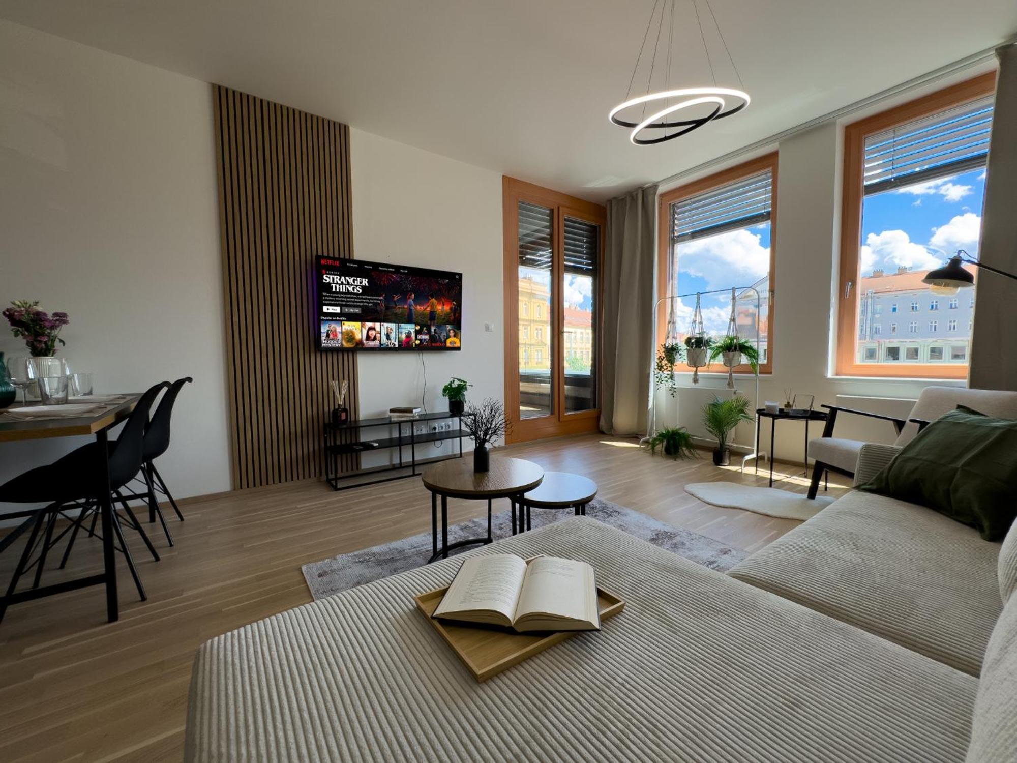Riverside - Free Parking Apartment Prag